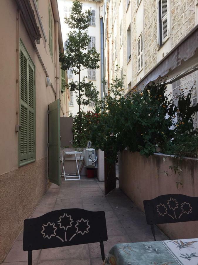 Cosy Poullan, 2-Bedroom Apartment, 200 M From The Beach ニース エクステリア 写真