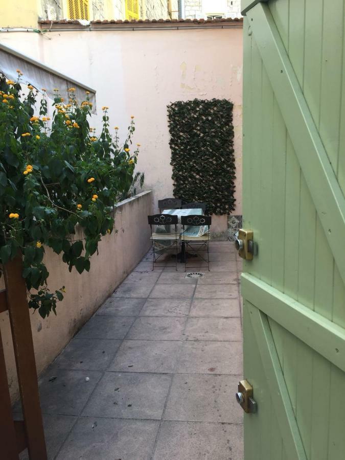 Cosy Poullan, 2-Bedroom Apartment, 200 M From The Beach ニース エクステリア 写真