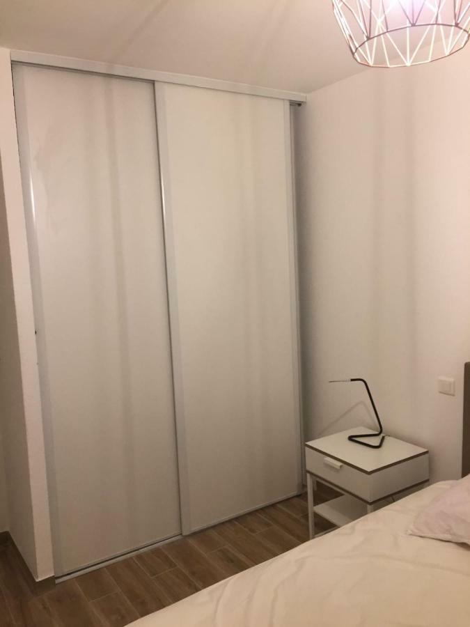 Cosy Poullan, 2-Bedroom Apartment, 200 M From The Beach ニース エクステリア 写真