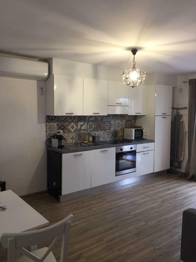 Cosy Poullan, 2-Bedroom Apartment, 200 M From The Beach ニース エクステリア 写真